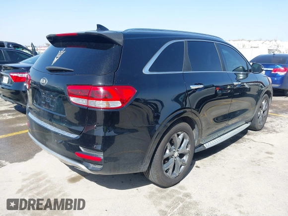 2016 Kia Sorento SX with VIN 5XYPK4A59GG077416, listed as a IAAI auction lot 41815487 with 106,632 mi miles. Bid and sale history available at carsss.com. Image 4.