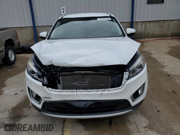 2017 Kia Sorento EX with VIN 5XYPHDA5XHG324605, listed as a Copart auction lot 57070325 with 82,677 mi miles and Salvage title. Bid and sale history available at DreamBid. Image 5.