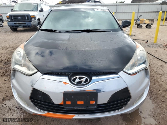 2014 Hyundai Veloster with VIN KMHTC6AD7EU209241, listed as a Copart auction lot 83997134 with 71,965 mi miles and Clean Title. Bid and sale history available at carsss.com. Image 5.
