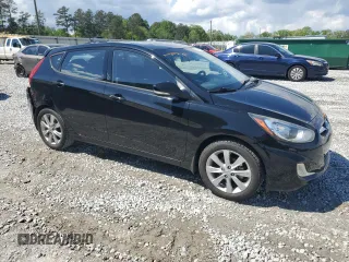 2013 Hyundai Accent SE with VIN KMHCU5AE0DU138155, listed as a Copart auction lot 52643995 with 201,082 mi miles and Salvage Title. Bid and sale history available at carsss.com. Image 4.