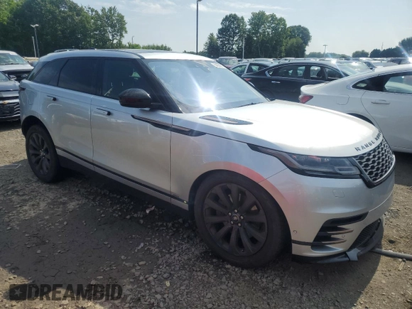 2018 Land Rover Range Rover Velar R-Dynamic SE z VIN SALYL2RV4JA704856, wystawiony jako Copart lot #60850875 z przebiegiem 105 793 mil mil oraz Szkoda całkowita • Salvage title. Historia ofert i sprzedaży dostępna na DreamBid. Obrazek 4.