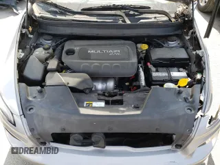 2016 Jeep Cherokee Limited z VIN 1C4PJMDB0GW112352, wystawiony jako Copart lot #52703043 z przebiegiem 60 642 mil mil oraz Szkoda całkowita • Salvage title. Historia ofert i sprzedaży dostępna na DreamBid. Obrazek 12.