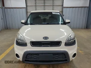 2013 Kia Soul + with VIN KNDJT2A64D7541592, listed as a Copart auction lot 51466085 with 156,560 mi miles and Salvage Title. Bid and sale history available at carsss.com. Image 5.