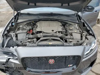 2018 Jaguar F-Pace S z VIN SADCM2FV7JA298854, wystawiony jako Copart lot #49482775 z przebiegiem 79 986 mil mil oraz Tytuł czysty. Historia ofert i sprzedaży dostępna na DreamBid. Obrazek 12.