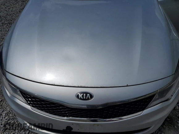 2016 Kia Optima LX z VIN 5XXGT4L32GG026465, wystawiony jako Copart lot #59216175 z przebiegiem 325 587 mil mil oraz Czysty tytuł • Clean title. Historia ofert i sprzedaży dostępna na DreamBid. Obrazek 11.