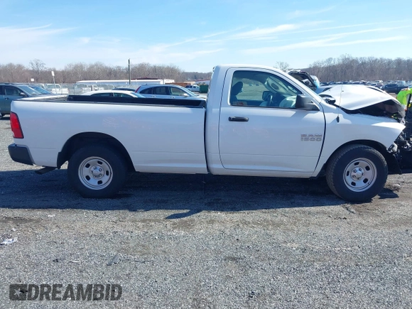 2017 Ram 1500 Tradesman z VIN 3C6JR6DG2HG734559, wystawiony jako IAAI lot #41650921 z przebiegiem 120 953 mil mil oraz . Historia ofert i sprzedaży dostępna na DreamBid. Obrazek 13.