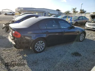 2007 BMW 3 Series 328i with VIN WBAVC53597FZ76428, listed as a Copart auction lot 47810725 with 138,250 mi miles and Salvage Title. Bid and sale history available at carsss.com. Image 3.