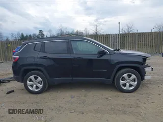 2019 Jeep Compass Latitude z VIN 3C4NJDBB8KT766816, wystawiony jako IAAI lot #41678251 z przebiegiem 143 512 mil mil oraz . Historia ofert i sprzedaży dostępna na DreamBid. Obrazek 14.