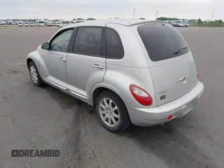 2010 Chrysler PT Cruiser z VIN 3A4GY5F98AT218731, wystawiony jako IAAI lot #42248283 z przebiegiem 142 024 mil mil oraz . Historia ofert i sprzedaży dostępna na DreamBid. Obrazek 3.