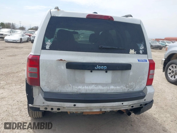 2017 Jeep Patriot Sport with VIN 1C4NJPBBXHD208692, listed as a IAAI auction lot 41669858 with 138,101 mi miles and . Bid and sale history available at DreamBid. Image 16.