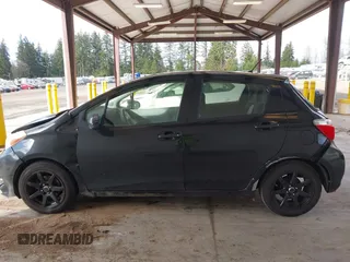 2013 Toyota Yaris L with VIN JTDKTUD32DD555705, listed as a IAAI auction lot 41712947 with 181,256 mi miles. Bid and sale history available at carsss.com. Image 15.