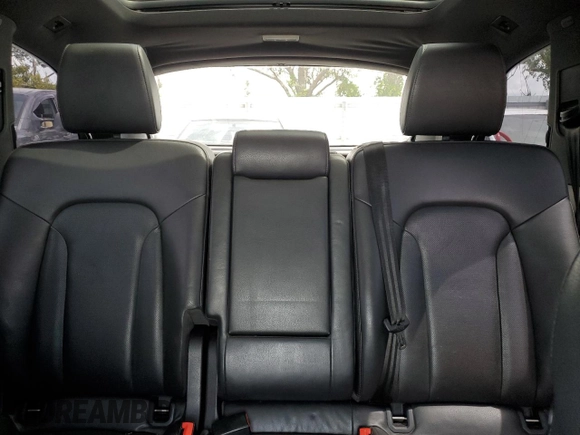 2014 Audi Q7 S line Prestige with VIN WA1DGAFE8ED000800, listed as a Copart auction lot 63136355 with 111,205 mi miles and Clean title. Bid and sale history available at DreamBid. Image 10.