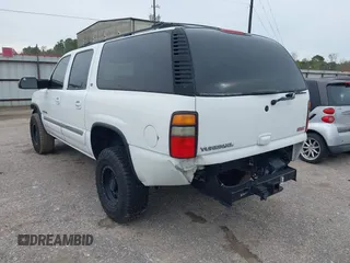 2004 GMC Yukon XL SLT with VIN 3GKGK26G14G213005, listed as a IAAI auction lot 41337600 with 174,730 mi miles. Bid and sale history available at carsss.com. Image 3.