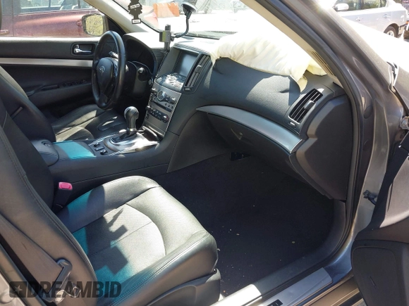 2013 Infiniti G37 x with VIN JN1CV6AR2DM358474, listed as a IAAI auction lot 42052200 with 87,273 mi miles. Bid and sale history available at carsss.com. Image 5.