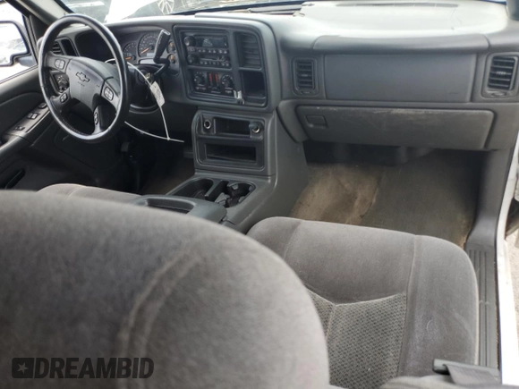 2005 Chevrolet Silverado 1500 LS with VIN 2GCEC19T351259657, listed as a Copart auction lot 60843785 with 162,230 mi miles and Salvage title. Bid and sale history available at DreamBid. Image 8.