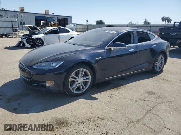 2014 Tesla Model S 60 с VIN 5YJSA1S13EFP29202, выставлен на аукционе Copart как лот 59046255 с пробегом Не указан миль и Списание • Salvage title. История ставок и продаж доступна на DreamBid. Изображение 1.