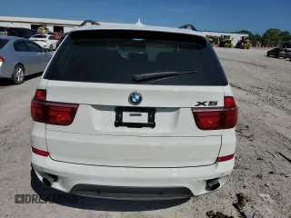 2011 BMW X5 35d с VIN 5UXZW0C58BL369718, выставлен на аукционе Copart как лот 54735695 с пробегом 199 303 миль миль и Списание • Salvage title. История ставок и продаж доступна на DreamBid. Изображение 6.