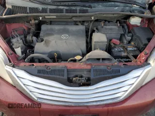 2013 Toyota Sienna XLE with VIN 5TDDK3DC1DS063001, listed as a Copart auction lot 46463765 with 201,869 mi miles and Salvage Title. Bid and sale history available at DreamBid. Image 12.