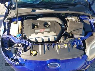 2014 Ford Focus ST with VIN 1FADP3L96EL374584, listed as a IAAI auction lot 41644629 with 90,607 mi miles and . Bid and sale history available at carsss.com. Image 10.