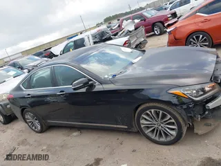 2015 Hyundai Genesis 3.8L with VIN KMHGN4JE3FU032746, listed as a IAAI auction lot 41530007 with 114,430 mi miles. Bid and sale history available at carsss.com. Image 14.