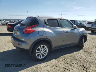 2014 Nissan Juke S with VIN JN8AF5MR6ET352065, listed as a Copart auction lot 57163235 with 187,488 mi miles and Clean title. Bid and sale history available at DreamBid. Image 3.