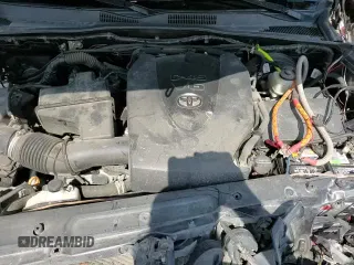 2021 Toyota Tacoma SR5 with VIN 5TFAZ5CN0MX103060, listed as a Copart auction lot 81033675 with 94,359 mi miles and Salvage title. Bid and sale history available at DreamBid. Image 14.