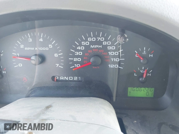 2007 Ford F-150 XLT with VIN 1FTPX14V17FB68694, listed as a IAAI auction lot 41779311 with 160,622 mi miles. Bid and sale history available at carsss.com. Image 7.