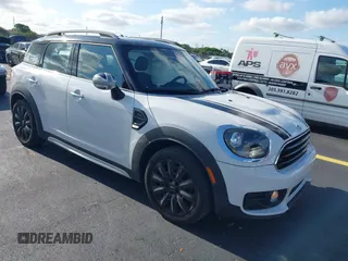 2018 MINI Countryman Cooper z VIN WMZYS7C31J3E08117, wystawiony jako IAAI lot #42209264 z przebiegiem 51 585 mil mil oraz . Historia ofert i sprzedaży dostępna na DreamBid. Obrazek 1.