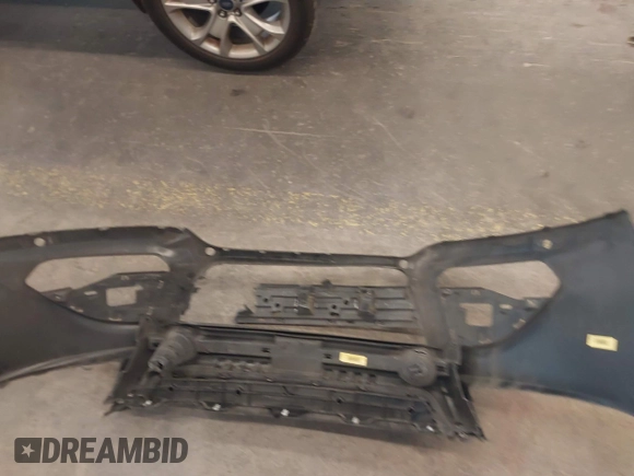 2015 Ford Escape Titanium с VIN 1FMCU9J98FUC05727, выставлен на аукционе IAAI как лот 42229328 с пробегом 112 896 миль миль и . История ставок и продаж доступна на DreamBid. Изображение 12.
