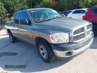 2008 Dodge 1500 SLT z VIN 1D7HA18N68J150714, wystawiony jako IAAI lot #42505947 z przebiegiem 139 377 mil mil oraz . Historia ofert i sprzedaży dostępna na DreamBid. Obrazek 1.