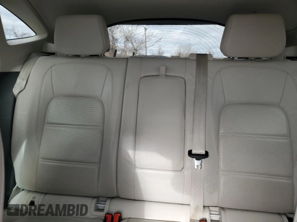 2018 Jaguar E-Pace S with VIN SADFJ2FX5J1Z11559, listed as a Copart auction lot 48221765 with 113,129 mi miles and Salvage Title. Bid and sale history available at DreamBid. Image 10.