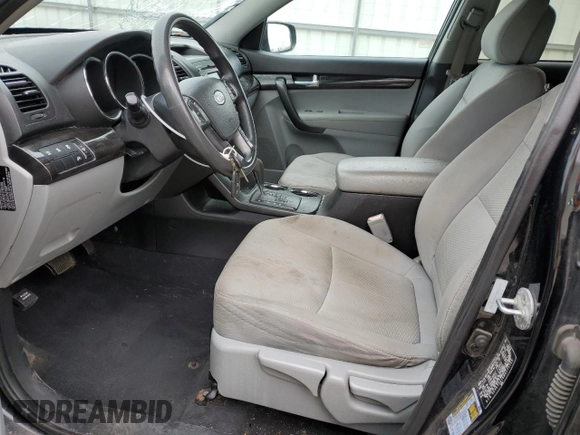 2011 Kia Sorento LX with VIN 5XYKT3A16BG171745, listed as a Copart auction lot 50756205 with 258,116 mi miles and Salvage Title. Bid and sale history available at DreamBid. Image 7.