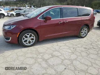 2018 Chrysler Pacifica Touring Plus with VIN 2C4RC1FG0JR227480, listed as a Copart auction lot 50910495 with 90,706 mi miles and Salvage Title. Bid and sale history available at DreamBid. Image 1.