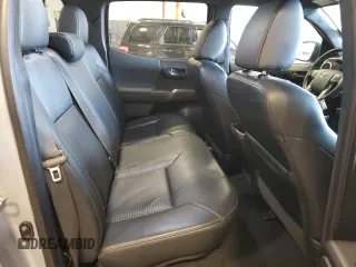 2020 Toyota Tacoma SR5 with VIN 3TMDZ5BN0LM091107, listed as a Copart auction lot 57582235 with 39,331 mi miles and Salvage title. Bid and sale history available at DreamBid. Image 10.