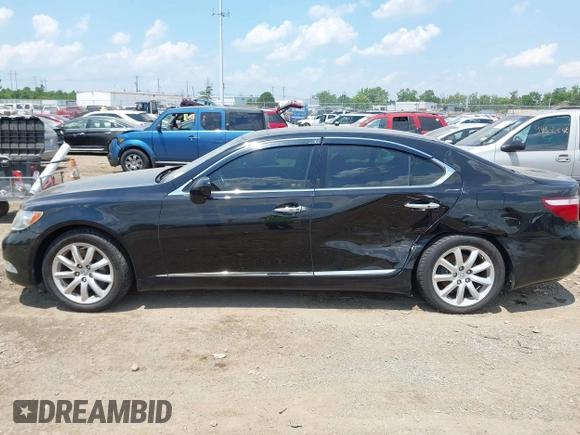 2007 Lexus LS 460 with VIN JTHBL46F575049161, listed as a IAAI auction lot 42618220 with 120,106 mi miles and . Bid and sale history available at DreamBid. Image 14.