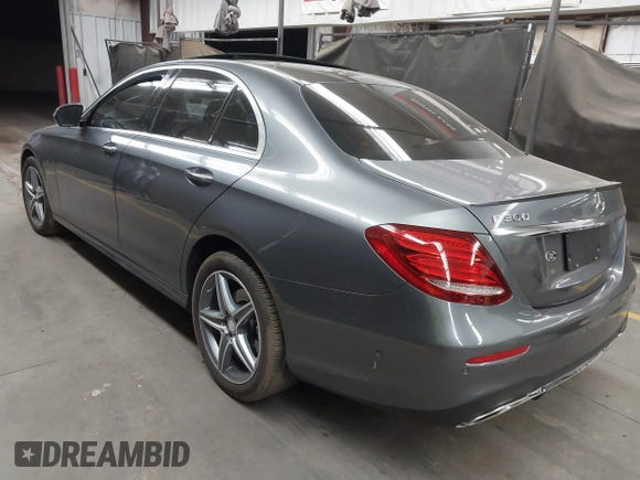 2017 Mercedes-Benz E-Class E 300 Luxury with VIN WDDZF4JB1HA085505, listed as a IAAI auction lot 41691166 with 1 mi miles. Bid and sale history available at carsss.com. Image 3.