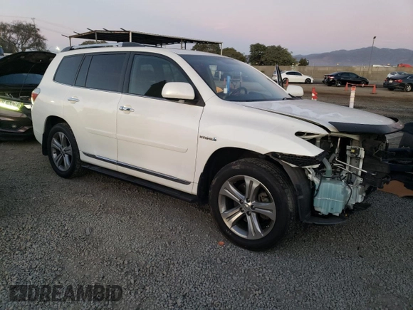 2012 Toyota Highlander Hybrid Limited with VIN JTEDC3EH7C2005032, listed as a Copart auction lot 85817754 with 104,674 mi miles and Salvage Title. Bid and sale history available at carsss.com. Image 4.