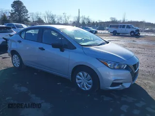 2022 Nissan Versa S z VIN 3N1CN8DV1NL862692, wystawiony jako IAAI lot #41310154 z przebiegiem 26 661 mil mil oraz . Historia ofert i sprzedaży dostępna na DreamBid. Obrazek 1.