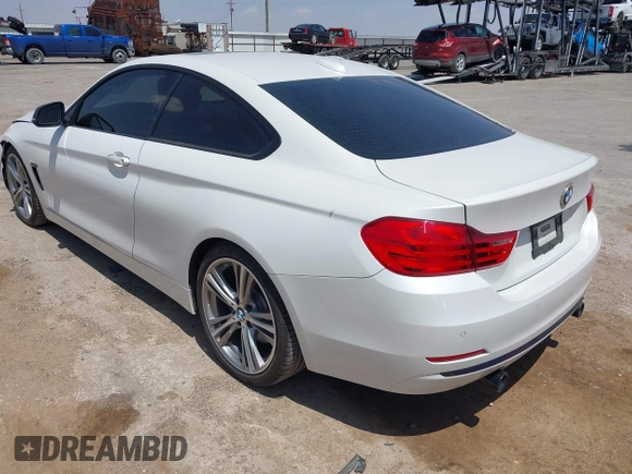 2015 BMW 4 Series 435i z VIN WBA3R1C58FK194626, wystawiony jako IAAI lot #42082585 z przebiegiem 70 619 mil mil oraz . Historia ofert i sprzedaży dostępna na DreamBid. Obrazek 3.
