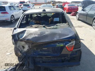 2006 BMW 3 Series 325i with VIN WBAVB13526KR57365, listed as a IAAI auction lot 41778619 with Not provided miles and . Bid and sale history available at DreamBid. Image 15.