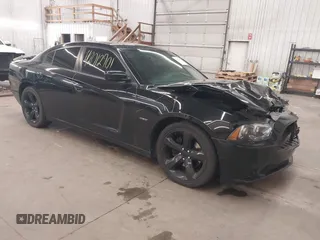 2014 Dodge Charger RT z VIN 2C3CDXCT1EH227690, wystawiony jako IAAI lot #42012901 z przebiegiem 91 855 mil mil oraz . Historia ofert i sprzedaży dostępna na DreamBid. Obrazek 1.