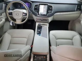 2023 Volvo XC90 Plus with VIN YV4062PN4P1907119, listed as a Copart auction lot 47342165 with 41,335 mi miles and Clean Title. Bid and sale history available at carsss.com. Image 8.
