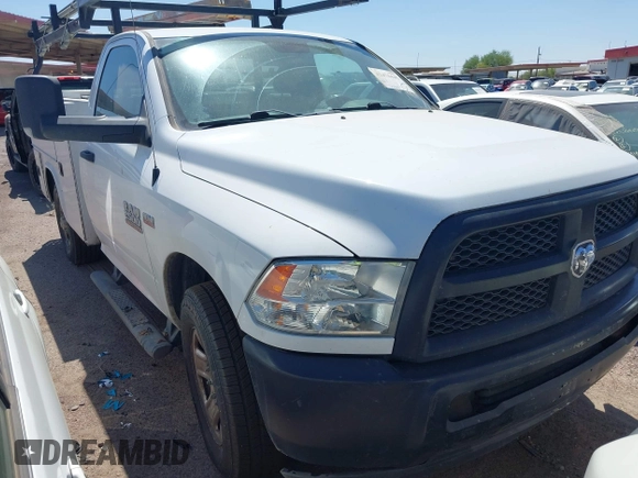 2018 Ram 2500 Tradesman z VIN 3C7WR4AJ8JG293547, wystawiony jako IAAI lot #42474445 z przebiegiem 121 406 mil mil oraz . Historia ofert i sprzedaży dostępna na DreamBid. Obrazek 1.