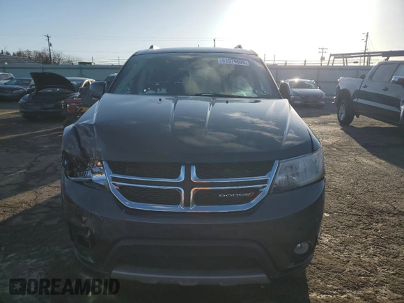 2019 Dodge Journey SE with VIN 3C4PDCBB4KT845488, listed as a Copart auction lot 51979095 with 40,336 mi miles and Salvage Title. Bid and sale history available at DreamBid. Image 5.