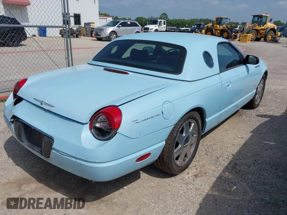 2003 Ford Thunderbird Deluxe z VIN 1FAHP60A53Y101461, wystawiony jako IAAI lot #42519933 z przebiegiem 64 820 mil mil oraz . Historia ofert i sprzedaży dostępna na DreamBid. Obrazek 4.