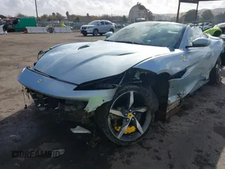 2022 Ferrari Portofino z VIN ZFF02RPA0N0278807, wystawiony jako IAAI lot #41012890 z przebiegiem 5325 mil mil oraz . Historia ofert i sprzedaży dostępna na DreamBid. Obrazek 6.