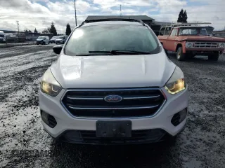 2017 Ford Escape SE with VIN 1FMCU0G99HUB81279, listed as a Copart auction lot 49068195 with 63,039 mi miles and Salvage Title. Bid and sale history available at DreamBid. Image 5.