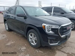 2022 GMC Terrain SLE with VIN 3GKALTEVXNL173590, listed as a IAAI auction lot 41960133 with 163,054 mi miles. Bid and sale history available at carsss.com. Image 1.