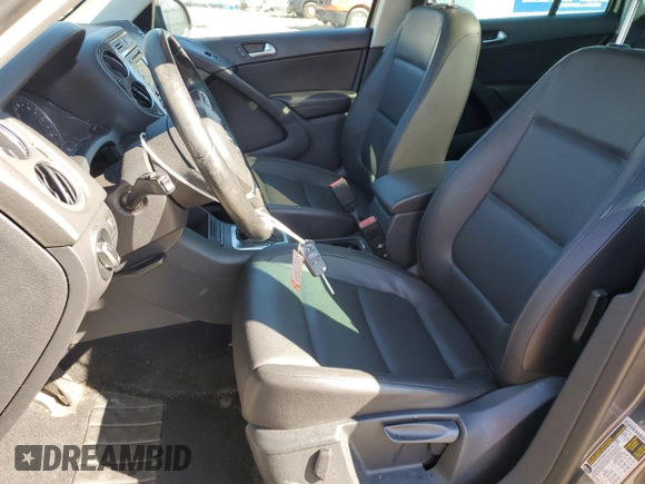 2013 Volkswagen Tiguan S with VIN WVGAV3AX6DW624726, listed as a Copart auction lot 47862365 with 144,498 mi miles and Salvage title. Bid and sale history available at DreamBid. Image 7.