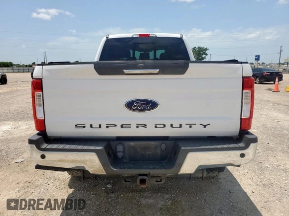 2017 Ford F-250 Lariat with VIN 1FT7W2BT2HEB68950, listed as a Copart auction lot 60847995 with 217,292 mi miles and Clean title. Bid and sale history available at DreamBid. Image 6.